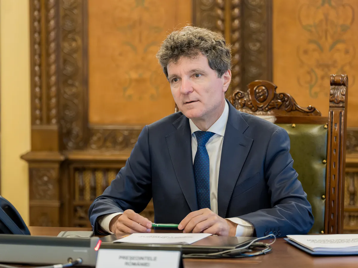 Vara Interimatului: Cum își riscă România stabilitatea economică pentru o vacanță politică prelungită